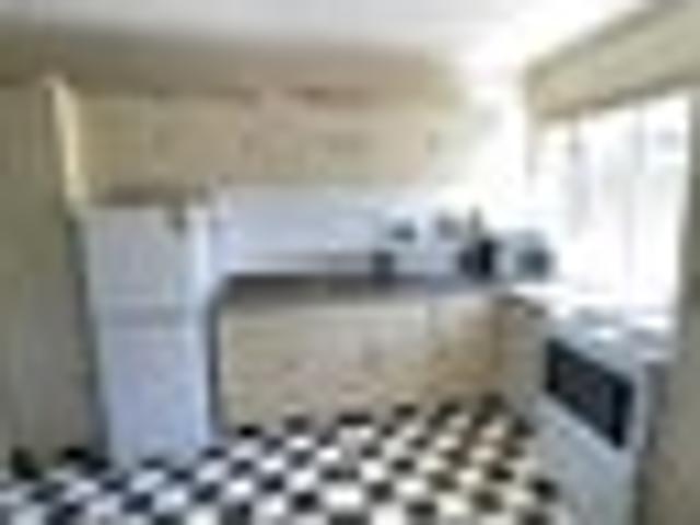 Ashburton, 2 bedrooms, $450 pw