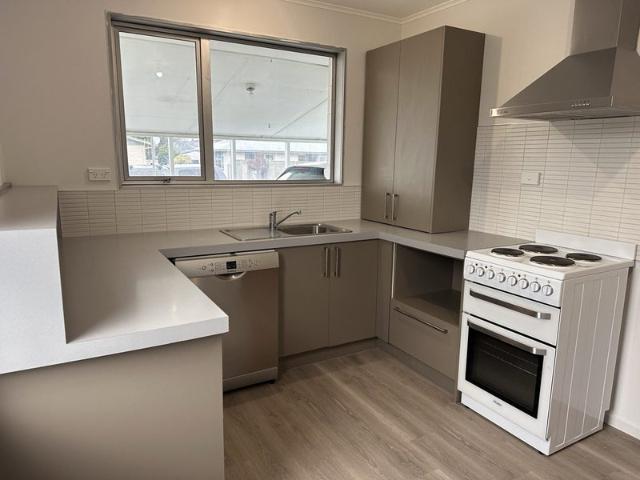 ashburton, 2 bedrooms