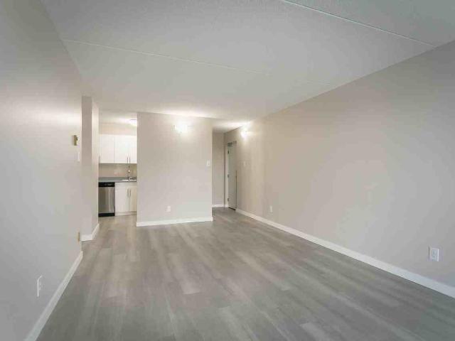Ashbury Place 2 Bedroom Apartment for Rent at 299 Queen St, Winnipeg, MB R3J 3V5 King Edward