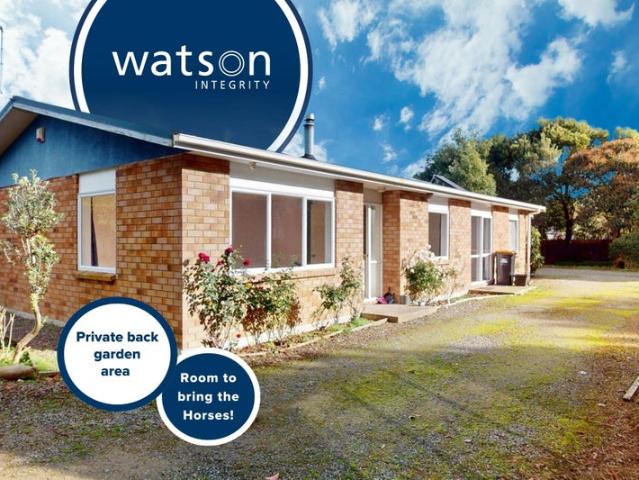 Ashhurst, 4 bedrooms