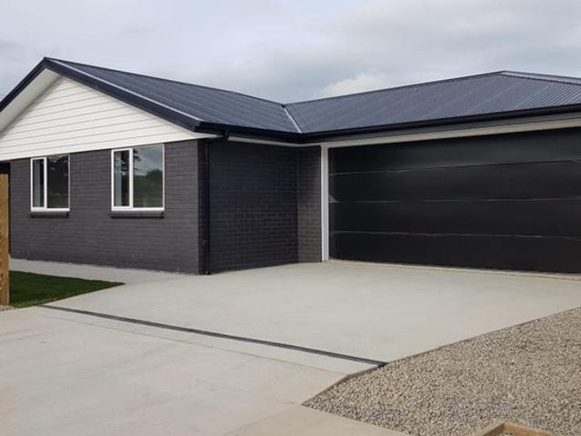 ashhurst, 4 bedrooms
