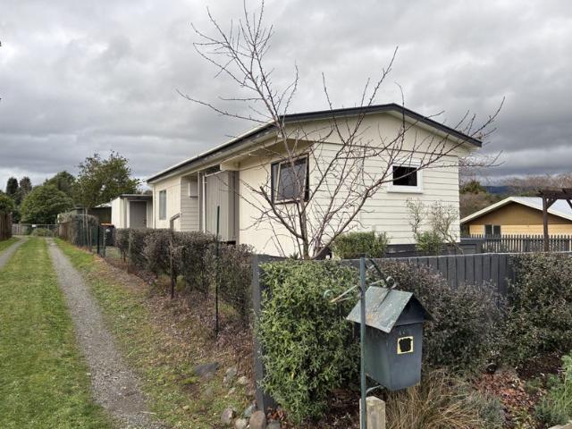ashhurst, 2 bedrooms