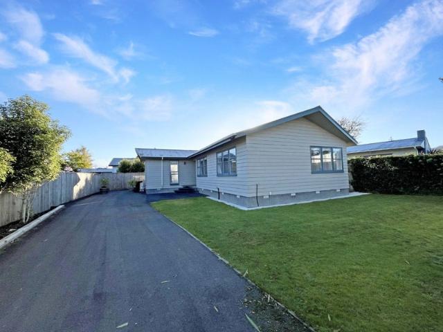 ashhurst, 3 bedrooms