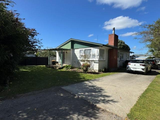 ashhurst, 3 bedrooms