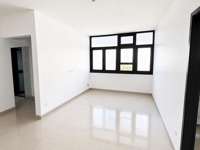 Ashiana Apartment Bandra 2 Bedroom 745 Sq. Ft. Apartment in Bandra West Mumbai Listing ID: #10376