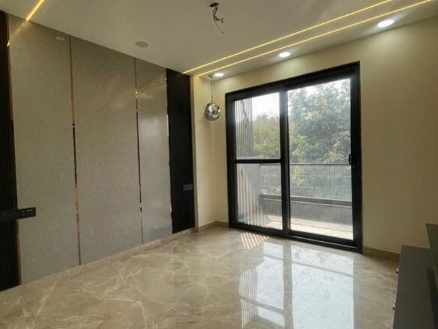 Ashok Vihar, North Delhi 3 Bedroom 150 Sq. Yd. Builder Floor in Ashok Vihar Delhi Listing ID: #10370