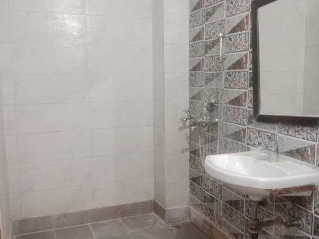 Ashoka Enclave Faridabad 3 Bedroom 1800 Sq. Ft. Builder Floor in Sector 34 Faridabad Listing ID: #10050
