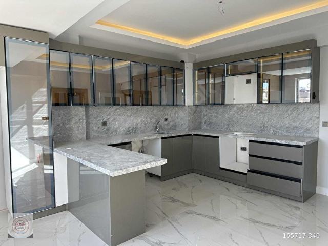 ASİLDEN AKYURTUN EMSALSİZ 170m2 ARA KAT GÜNEY 3+1 LÜX 3+1 DAİRE