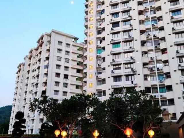 Asia Heights Apartment unit in Farlim Ayer Itam for sale