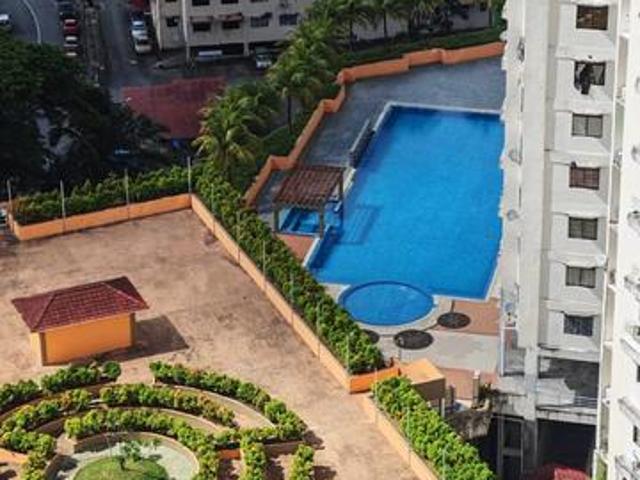 Asia Heights Block 8C 840SF Renovated Fully Furnished 1Fixed Carpark