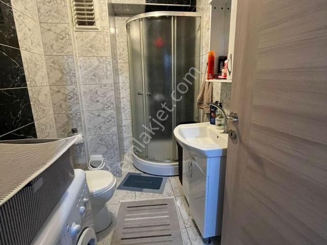 Asıl Emlak Dan Abdurrahman Mahallesinde Satılık 1+1 Daire