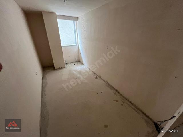 Asil'den Küçükalı Çamlık Sahil'de 2+1 net 60 m2
