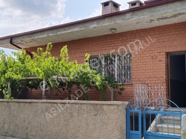 Asilzade' Den Daire Takaslı Satılık Ev Müstakil