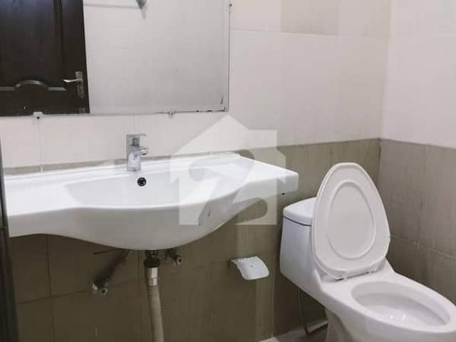 Askari 11 4bed room Apartment for Rent