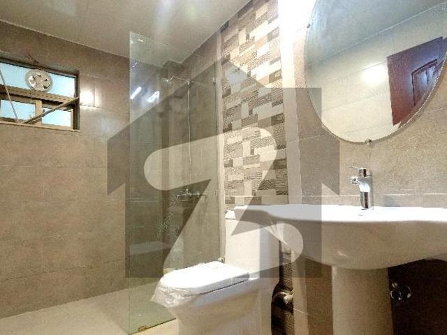 Askari 11 Sector D Flat Sized 10 Marla For rent Askari 11 Sector D
