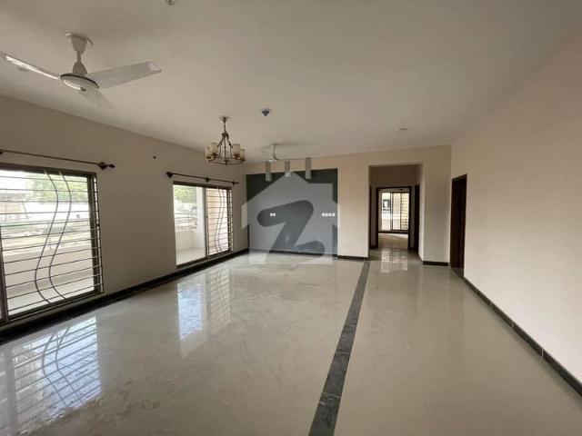 Askari 5 Malir Cantt 3Bed D/ Leased Flat For Sale