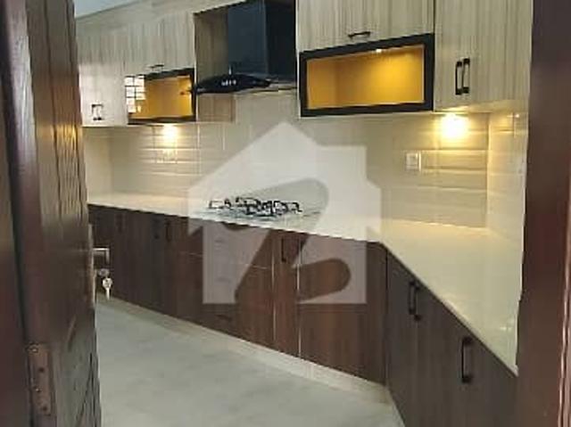 Askari Apartment 4 Bedroom For Rent
