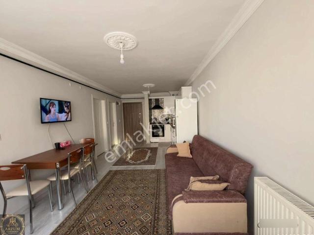Askeri Noktada 1+1 Full Eşyalı Satılık Daire Çarşı Merkezde