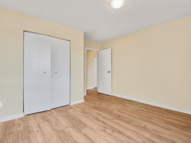 Askin Tower Apartments 1 Bedroom Apartment for Rent at 275 Askin Ave, Windsor, ON N9B 3R5 University