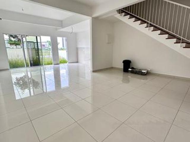 Aspen Viluxe Batu Kawan All New 2Storey Extra Big Land Terrace Unit
