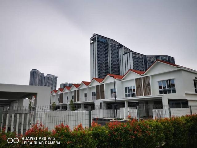 ASPEN VILUXE Double Storey Terrace Intermediate Bare Unit Batu Kawan
