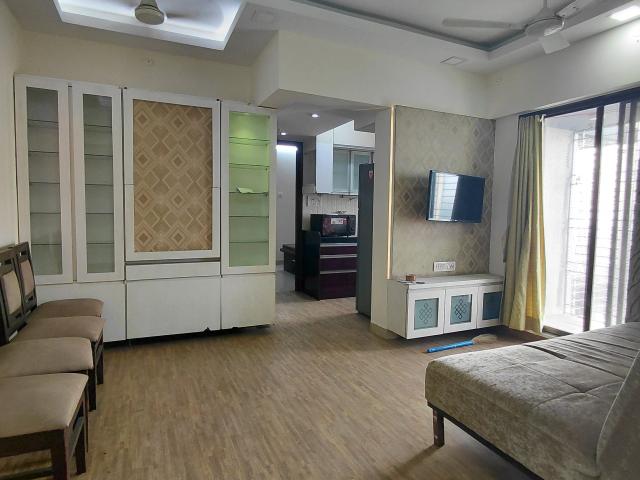 Aspen Park 2 Bedroom 593 Sq. Ft. Apartment in Goregaon East Mumbai Listing ID: #9590
