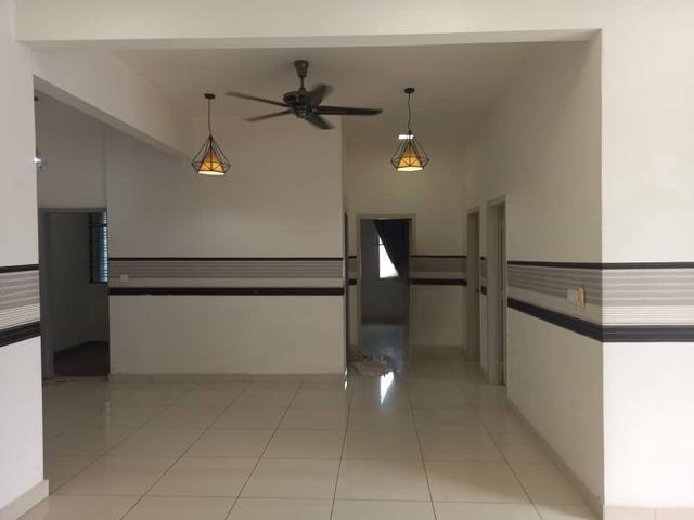 Aspen Residence 1275sf 2cp Renovated Freehold Jelutong