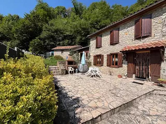 Aspet 31160 Achat / Vente maison 6 pièces t6