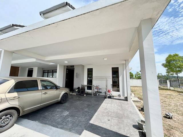 Aspira Park Home Double Storey Corner Lot 4Bedrooms Fully Furnished