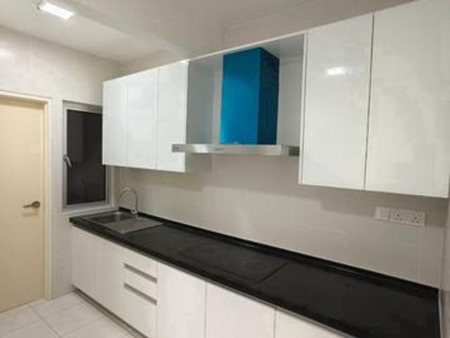 Aspire Residence Kitchen Cabinet Airconditioner Two Parking