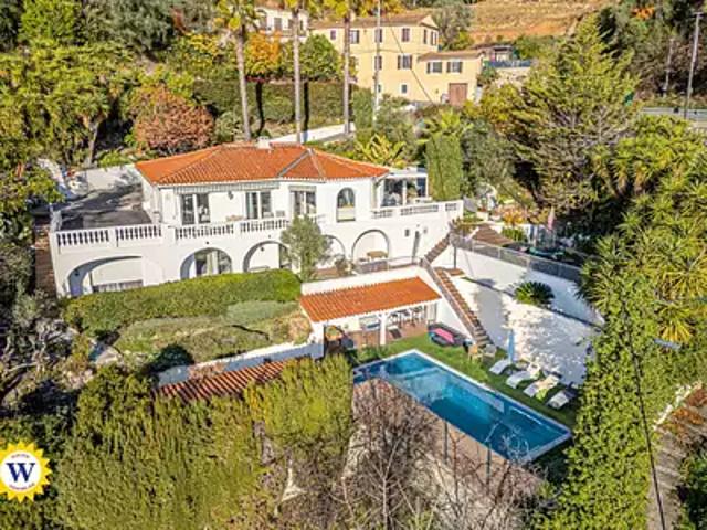 Aspremont 06790 Achat / Vente maison 6 pièces t6 piscine
