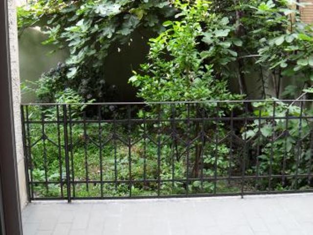 Aspromonte MM Loreto, bilocale con terrazzo e accesso giardino