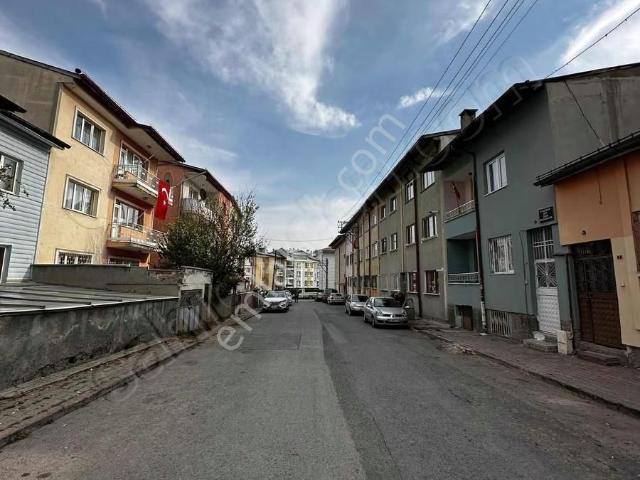 Asrın Emlak'tan Aydoğan Mh.satılık 3+1 Kombili Temiz Daire