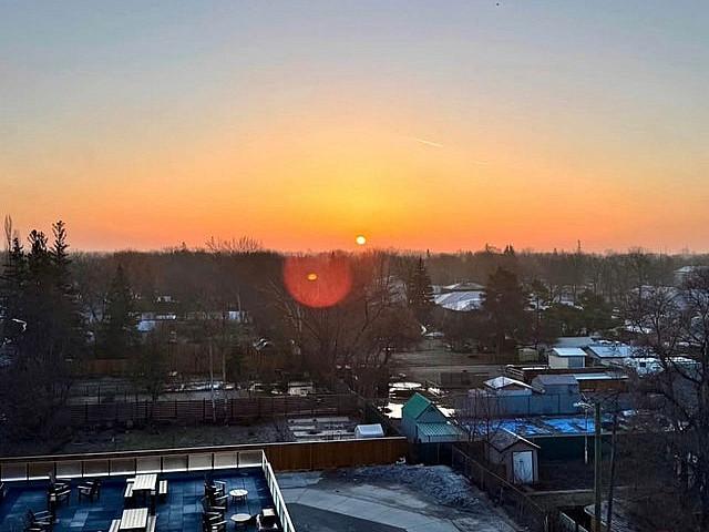Assignment– 2 Bed 2 Bath sunrise View