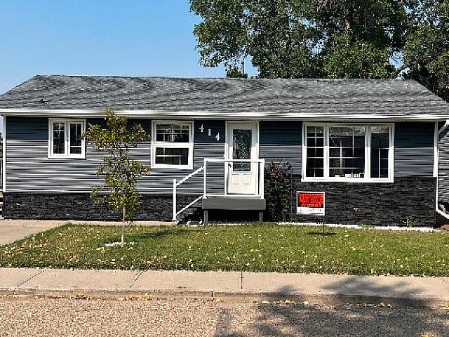 Assiniboia House For Sale