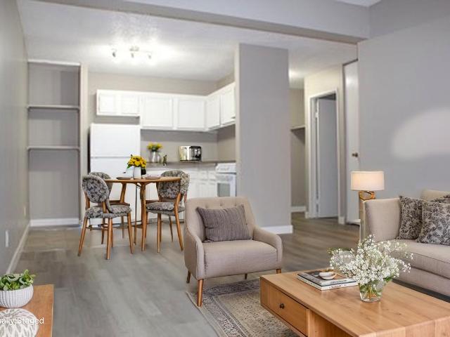 Assiniboine 1 Bedroom Apartment for Rent at 14 Assiniboine Dr, Saskatoon, SK S7K 1H2 River Heights