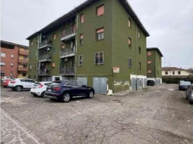 Carpi MO Via Bramante appartamento mq 89 occasione ASTA