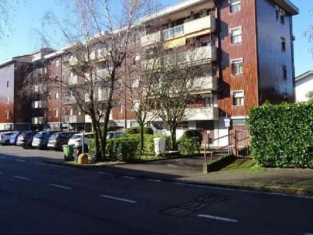 ASTA: Trezzo sull’Adda Milano, via P.Togliatti appartamento, cantina e box