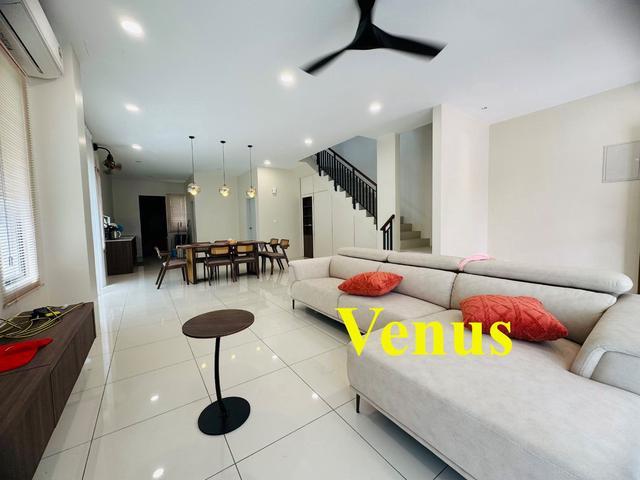 Aster Villa gated new semi d reno furnished pearl residence raintree