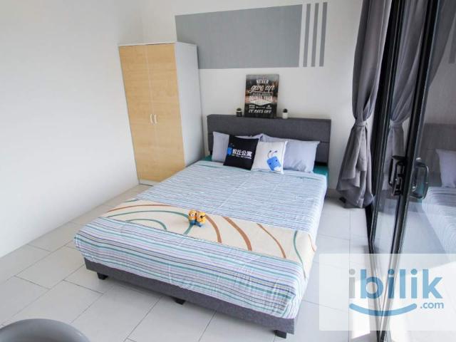 Astetica Residence Queen Bedroom with Balcony @ Seri Kembangan near to The Mines, KTM Serdang, UPM