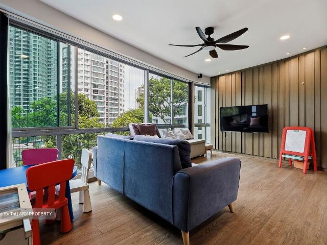 Astor Green D21, Condominium