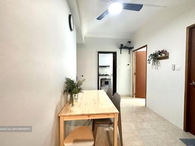 Astor Green D21, Condominium