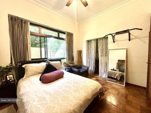 Astrid Meadows D10, Condominium