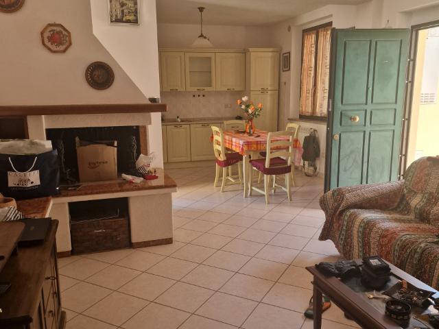 AP269 Lucignano affittasi appartamento arredato di mq 102 con ingresso indipendente