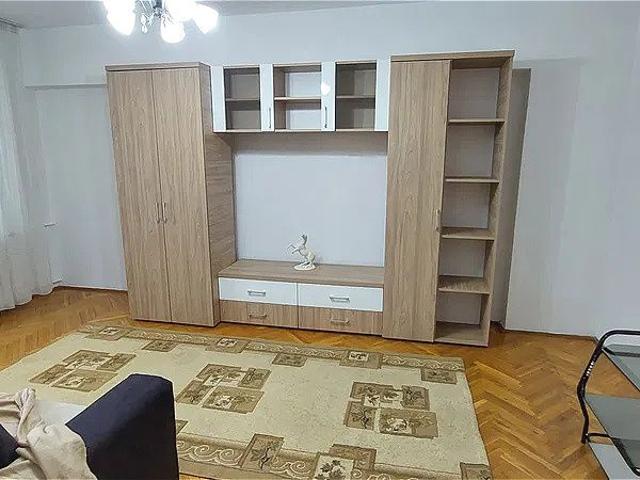 Ap2 cam\Titan\PetFriendly\Mutare imediata\Bloc anvelopat