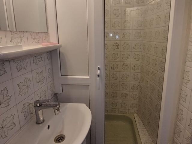 Ap. 1 cam, etaj Casa, zona UMF, Sărărie