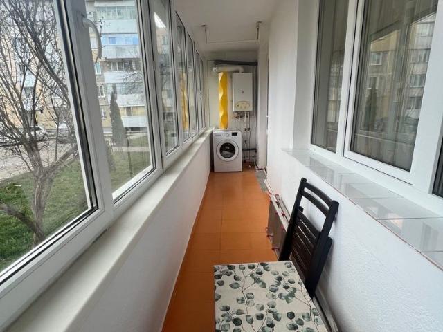 Ap 2 cam, 50 mp, parter, zona Carrefour, mobilat și utilat, 300 €/lună