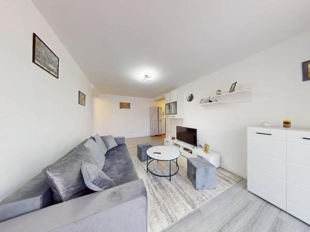 Ap. 2 cam, 57mp, mobilat, utilat, balcon, zona El Gringo