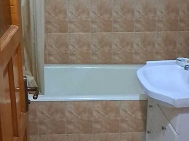Ap 2 cam D mobilat si utilat centrala proprie
