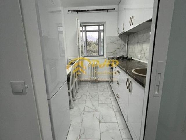 Ap. 2 cam decomandat Palas, renovat, centrală, AC